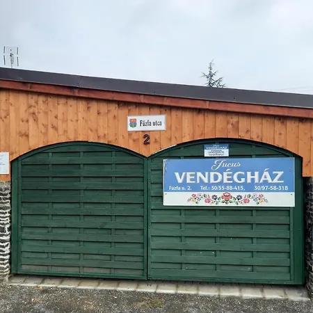 Jucus Vendeghaz Gæstehus 3*