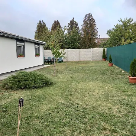 Jucus Vendeghaz Guest house 3*