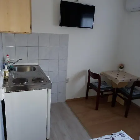 Jucus Vendeghaz Gasthuis