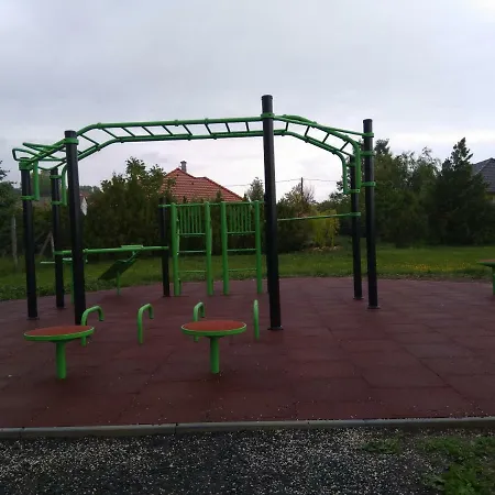 Jucus Vendeghaz Gasthuis 3*