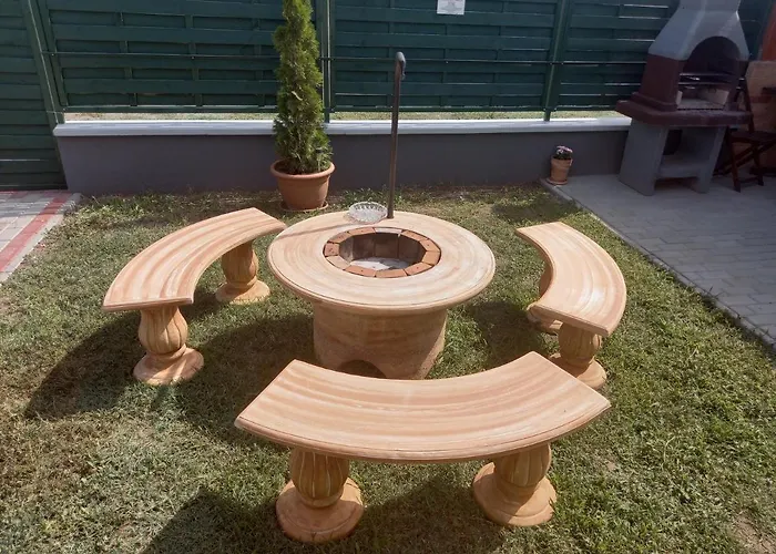 Jucus Vendégház Zalahaláp